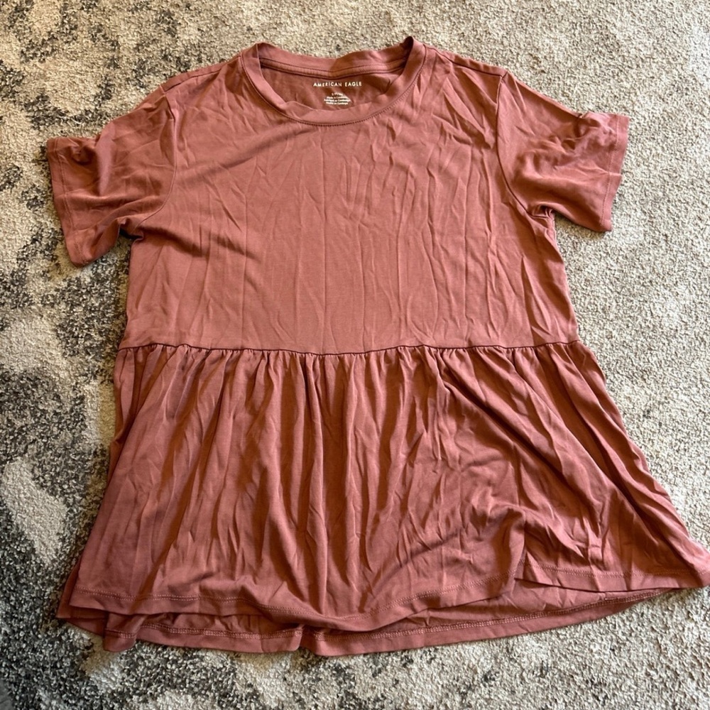 American Eagle Small Flowy Rose Top